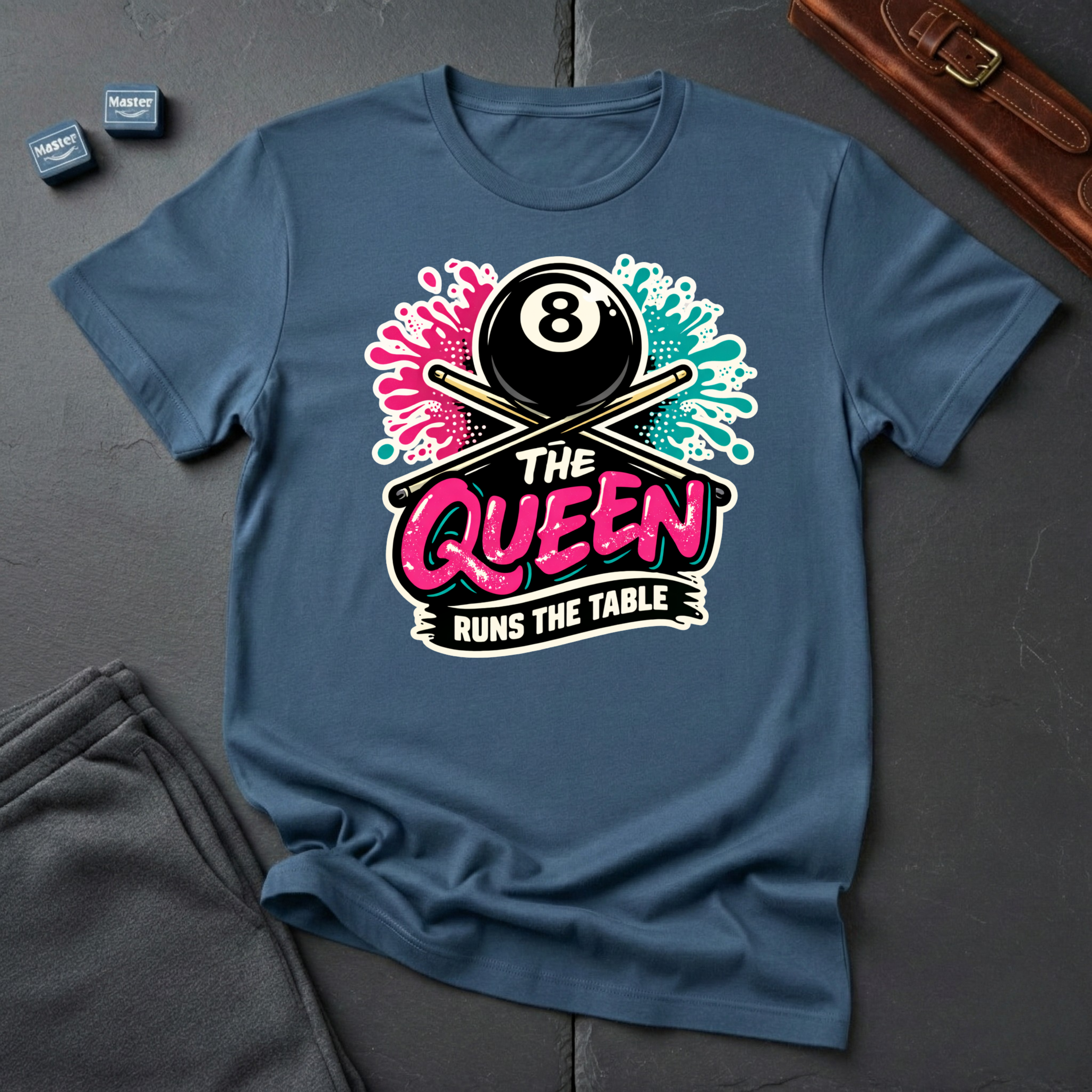 The queen runs T-shirt