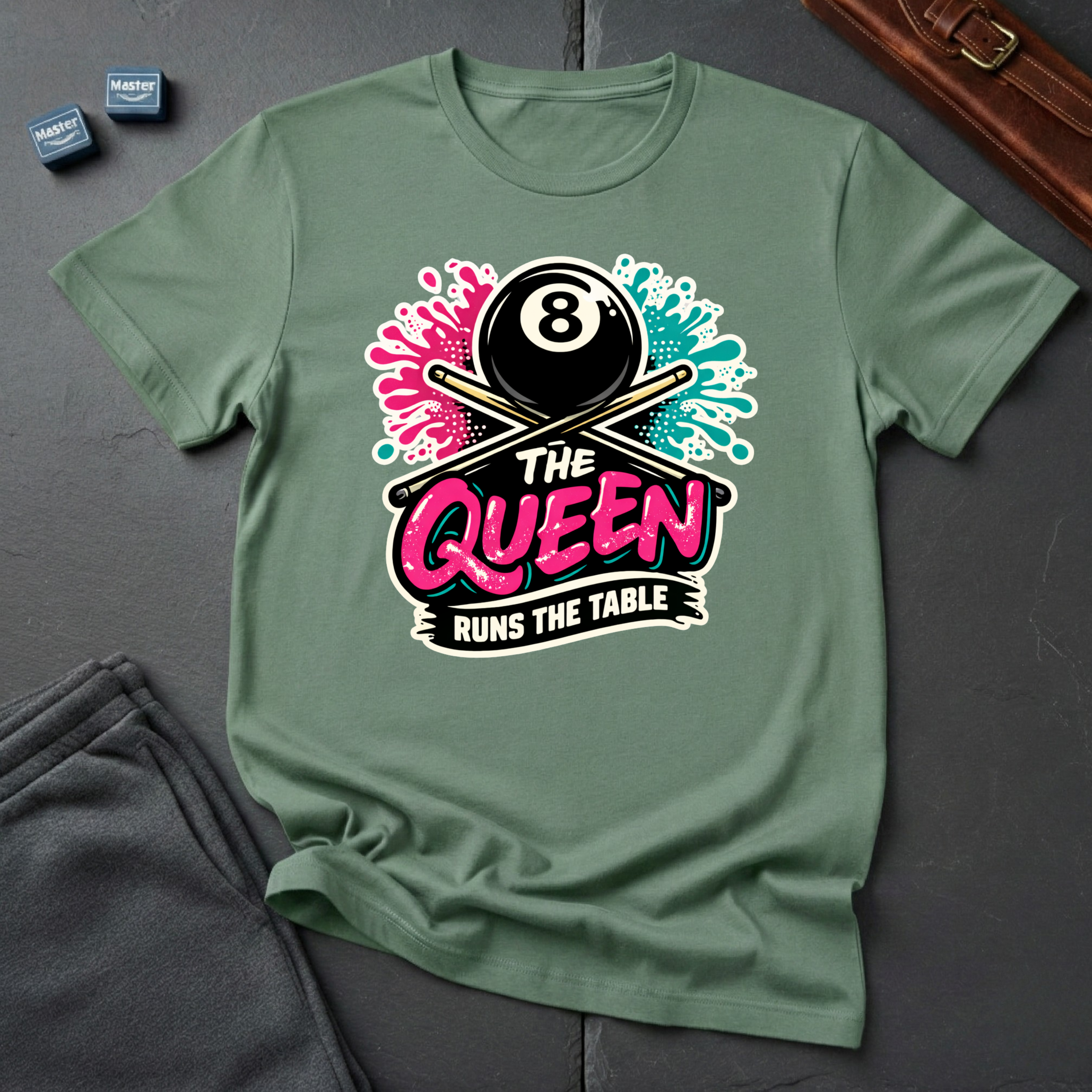 The queen runs T-shirt